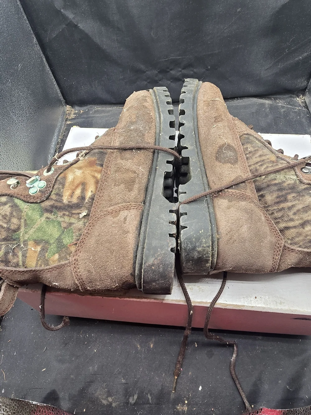 3M Thinsulate Kids Brown‎ Suede Camo Hunting Boots